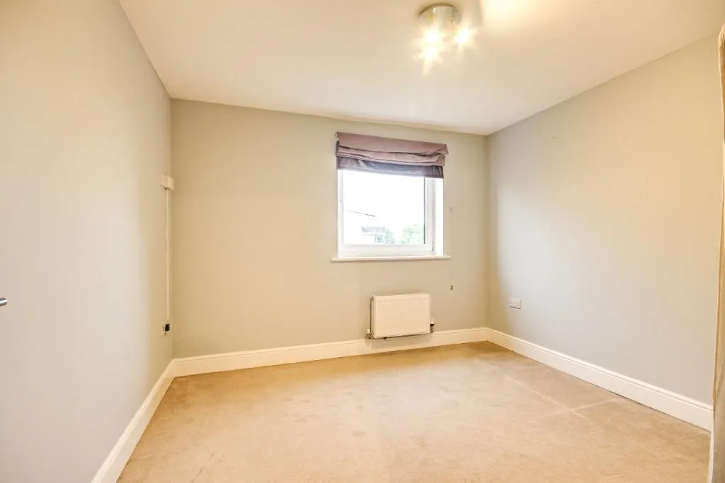 Longhorn Avenue, Cattle Market/St Oswalds Retail Park, Gloucester, GL1, photo 7