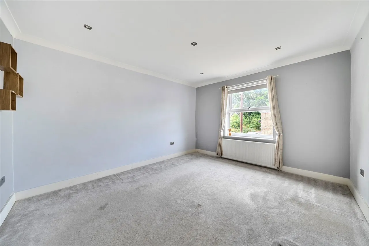 Summer Street, Slip End, LU1, photo 12