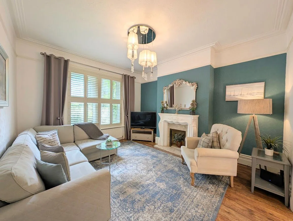 3 bed flat for sale, Spencer Road, Bournemouth, BH1