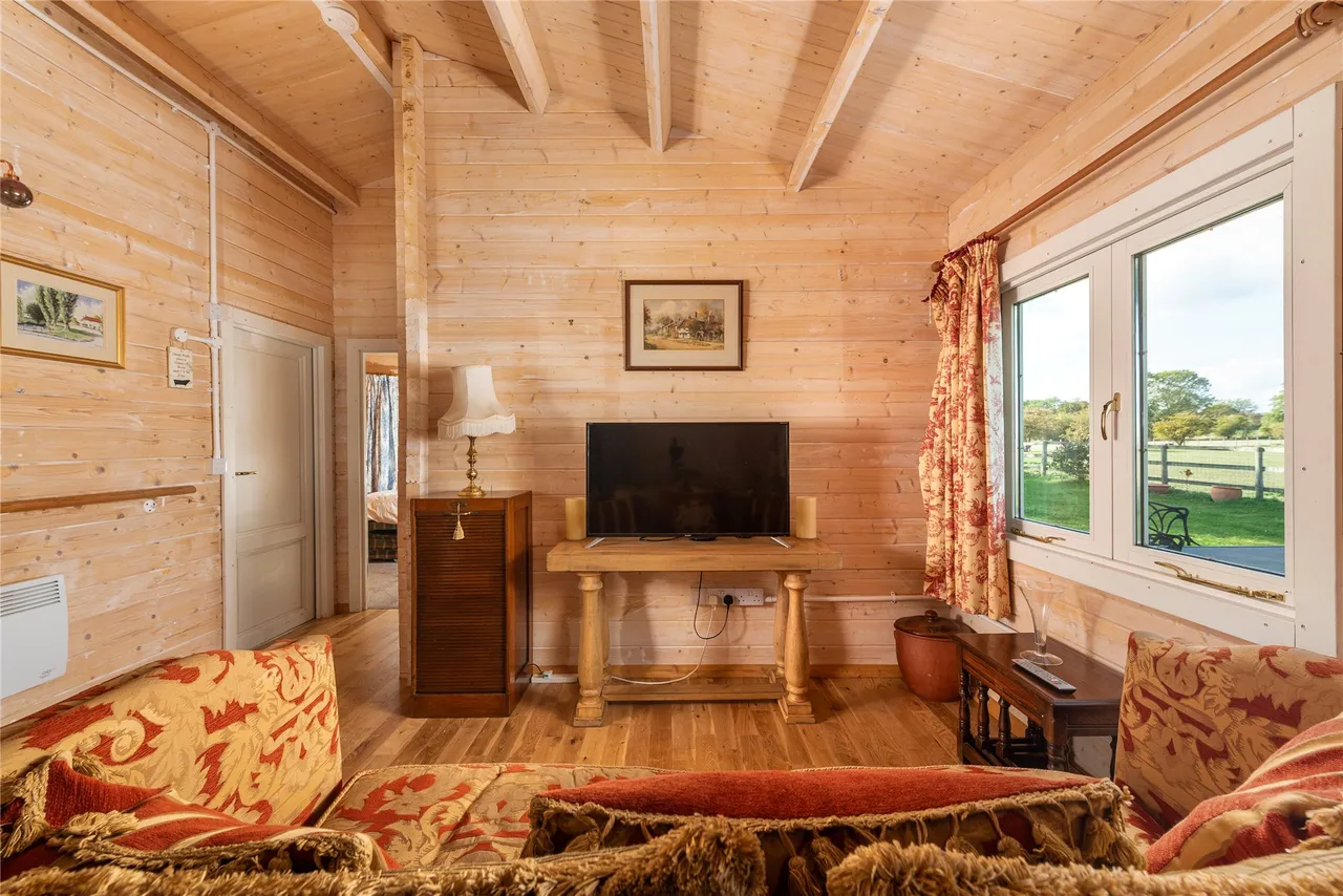 Thorncote Green, Hatch, SG19, photo 5