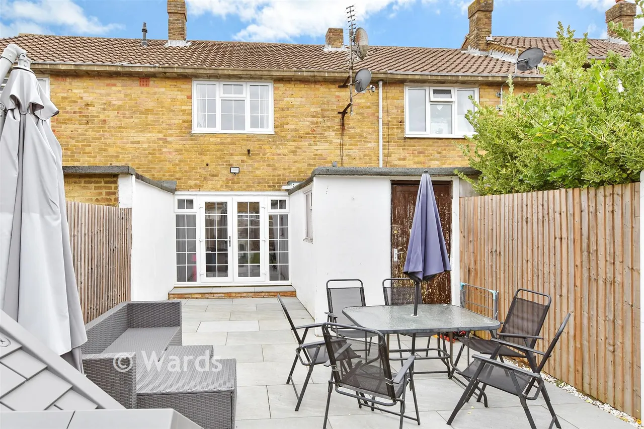 Jasmine Close, Walderslade, ME5, photo 2
