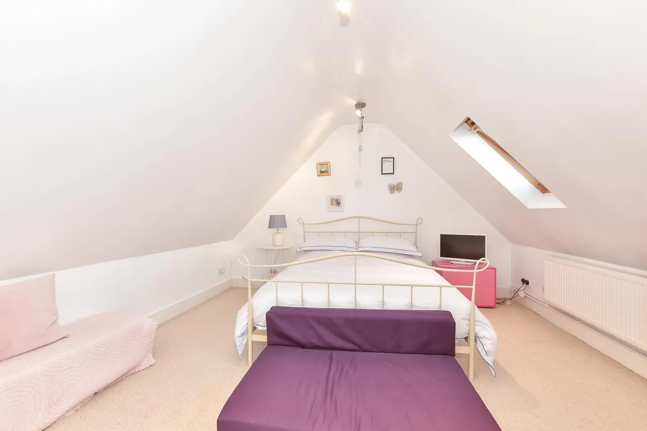 Durlock Road, Ash, CT3, photo 13
