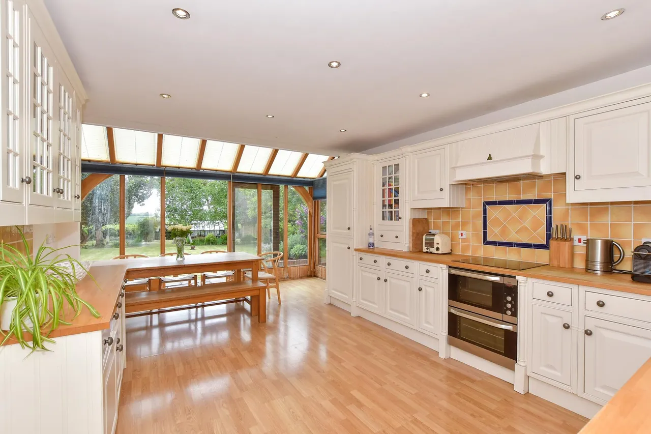 Durlock Road, Ash, CT3, photo 5