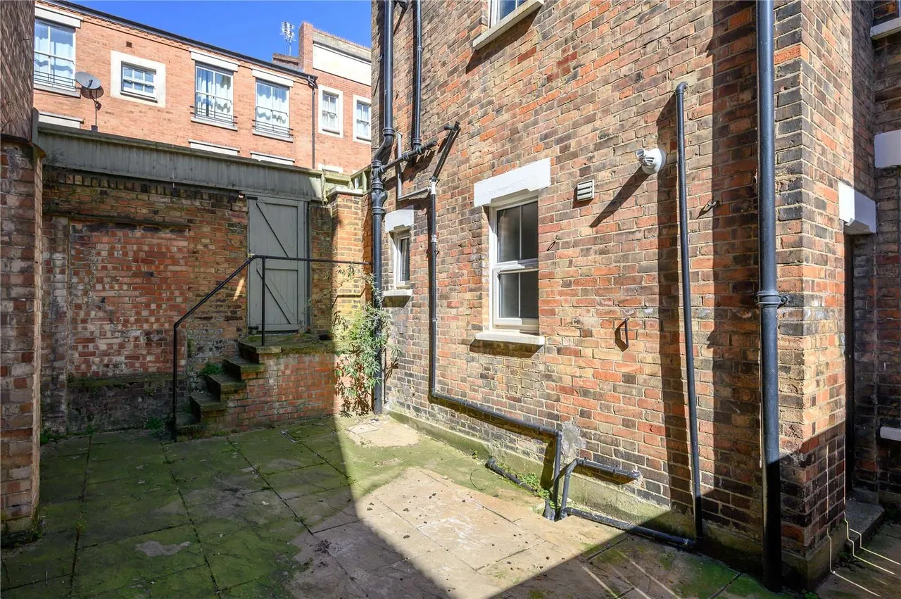 Temple Dwellings, Temple Street, London, E2 6QG, photo 6
