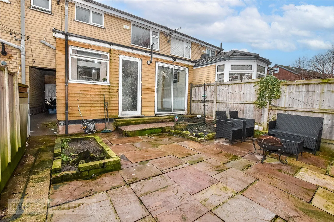 Woolley Close, Hollingworth, SK14, photo 20