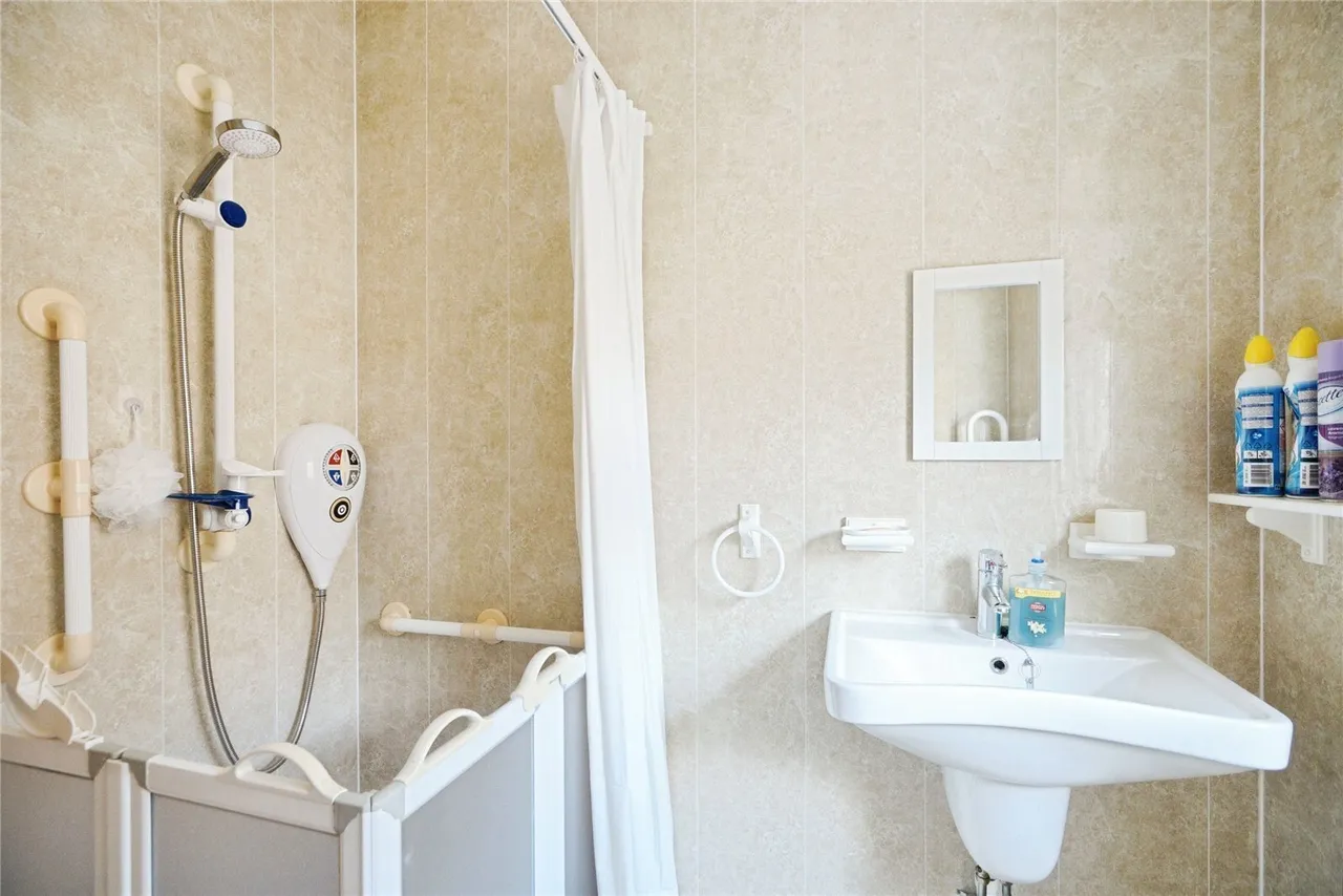 Dinas, Caernarfon, LL54, photo 10