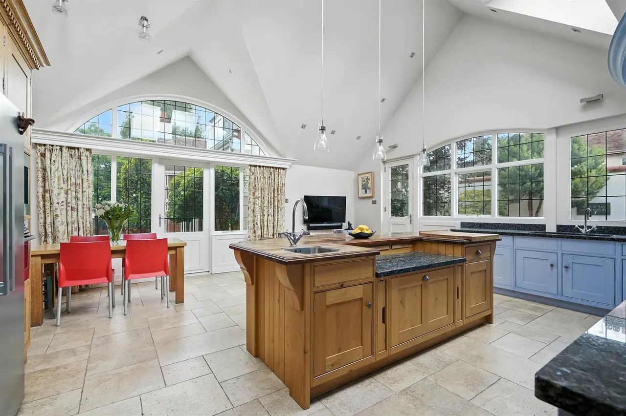 Myrtlefield Park, Malone, BT9, photo 11