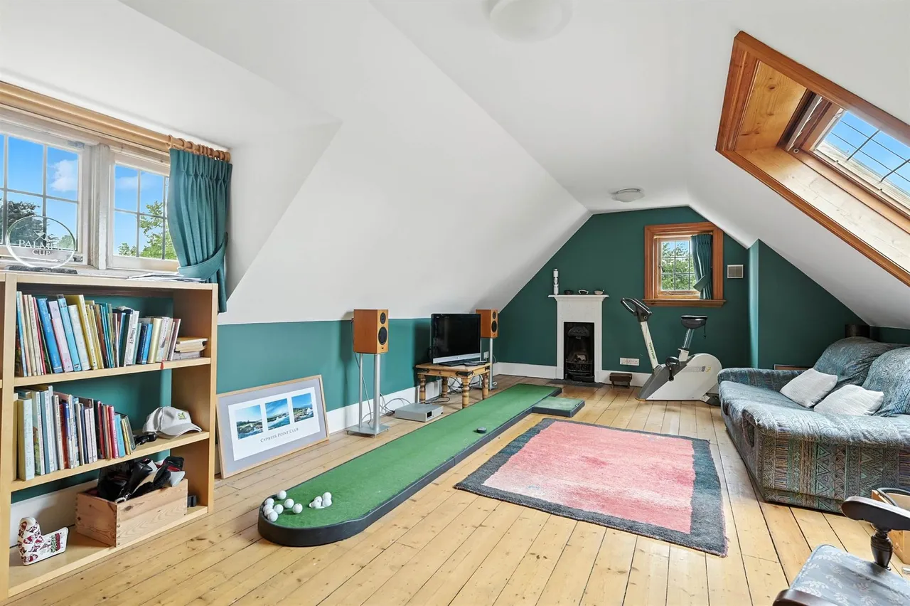 Myrtlefield Park, Malone, BT9, photo 19