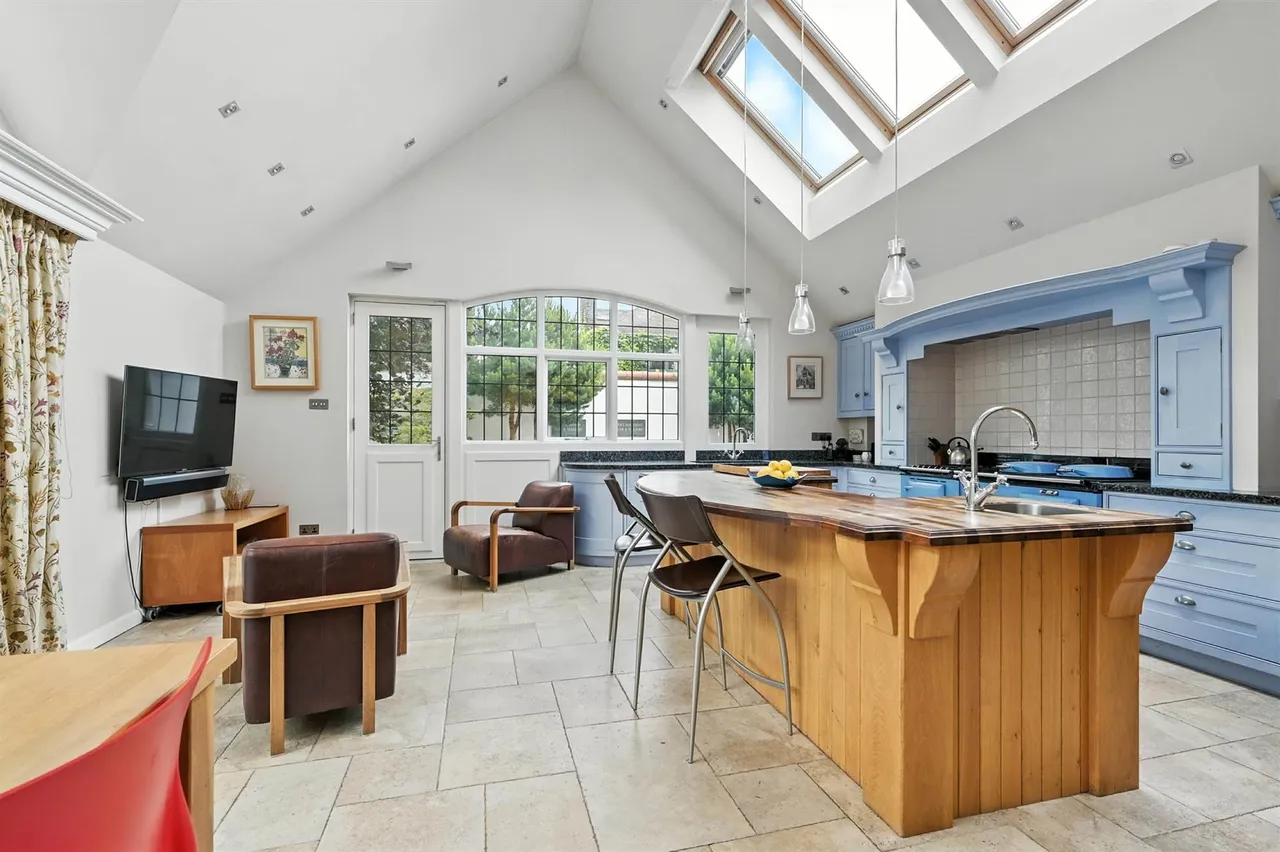 Myrtlefield Park, Malone, BT9, photo 10