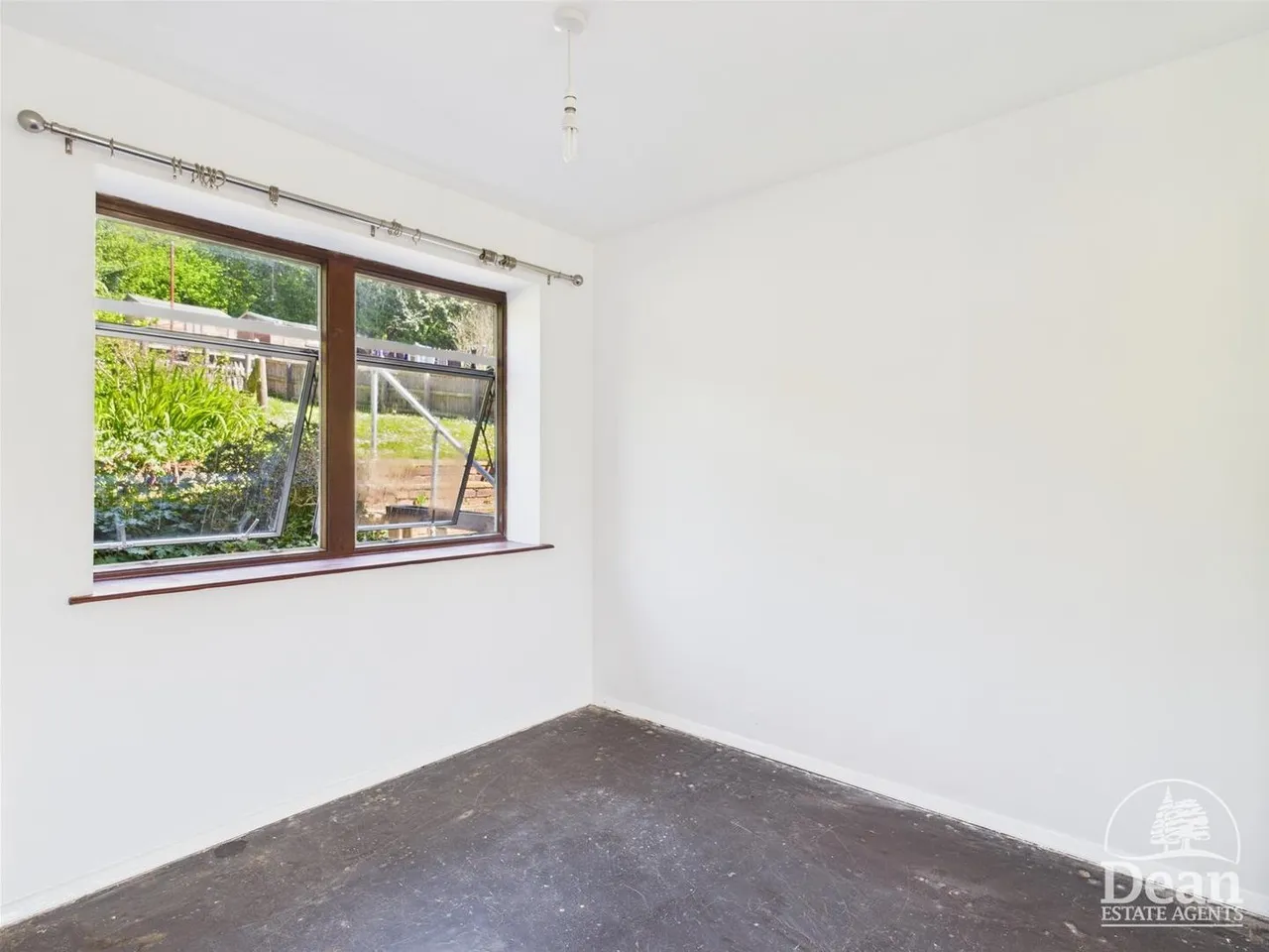 Royal Springs, Longhope, photo 5