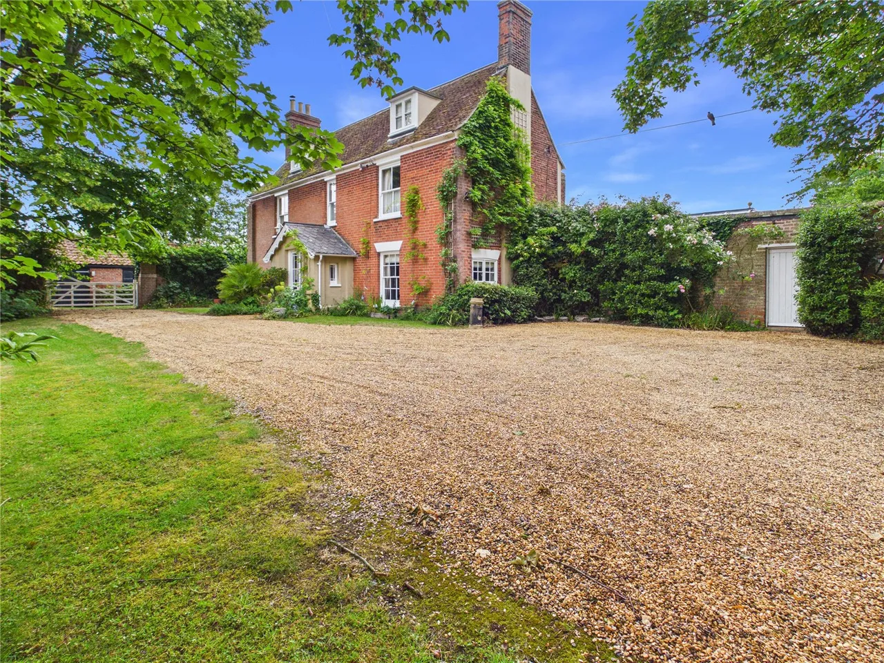 Sturrick Lane, Great Bentley, CO7, photo 30