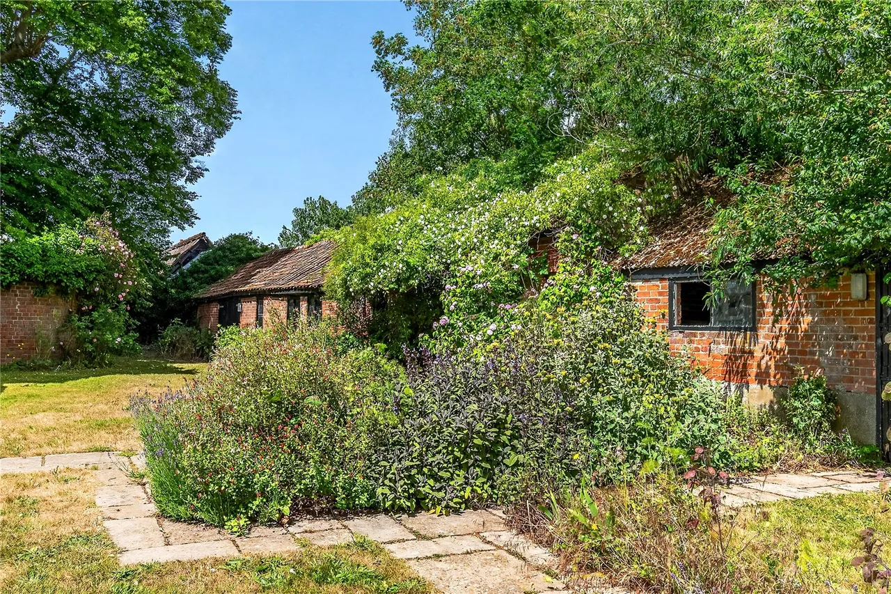 Sturrick Lane, Great Bentley, CO7, photo 36