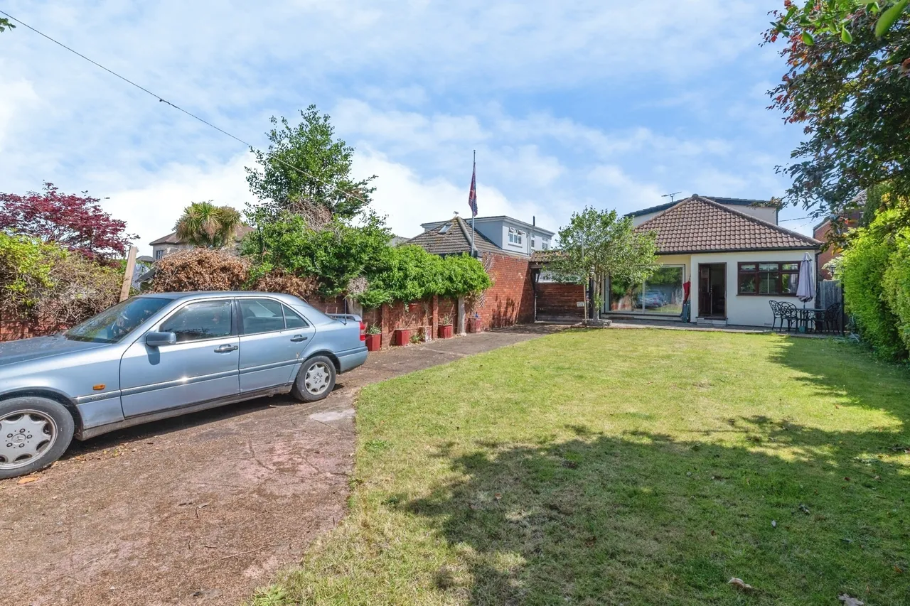 Lake Avenue, Rainham, RM13, photo 6