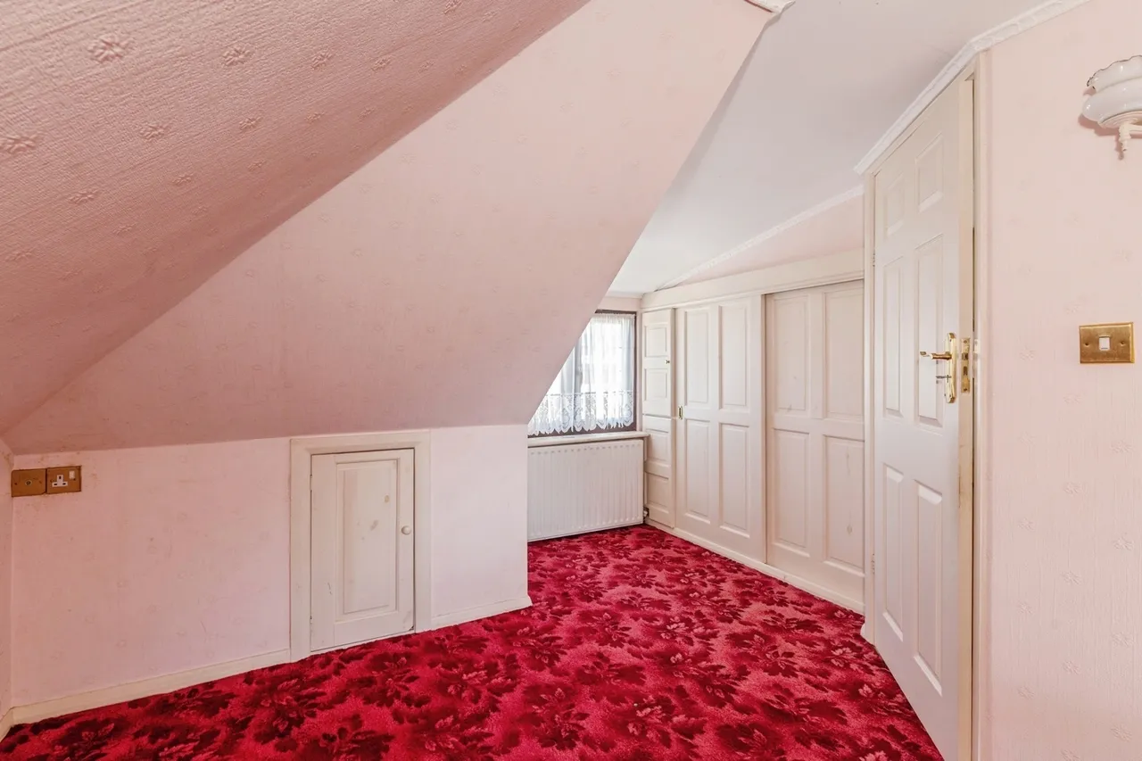 Lake Avenue, Rainham, RM13, photo 18