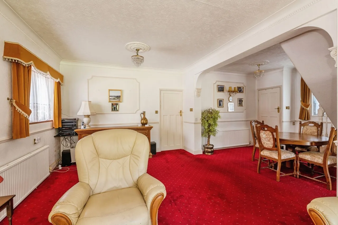 Lake Avenue, Rainham, RM13, photo 23