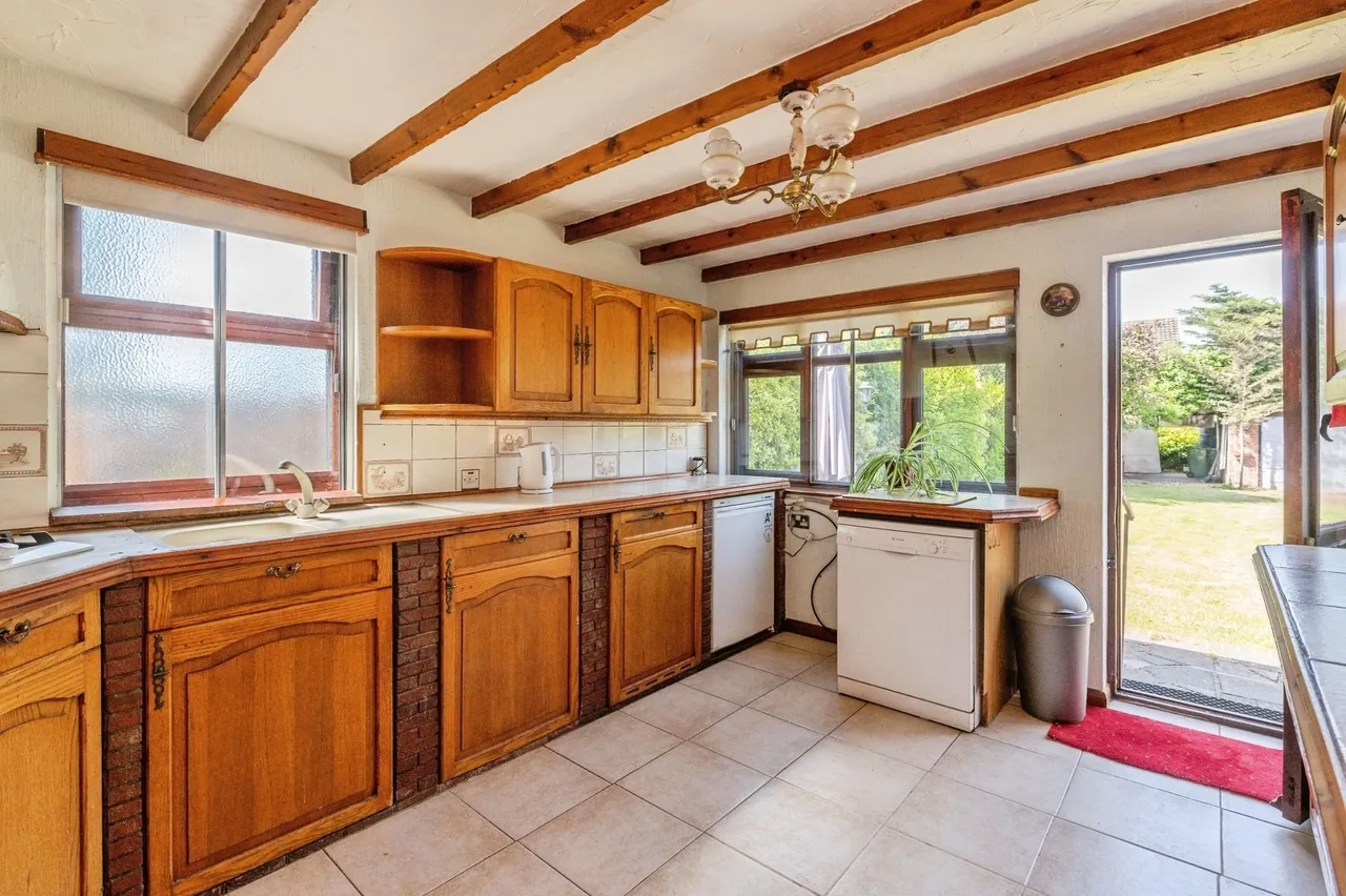 Lake Avenue, Rainham, RM13, photo 22