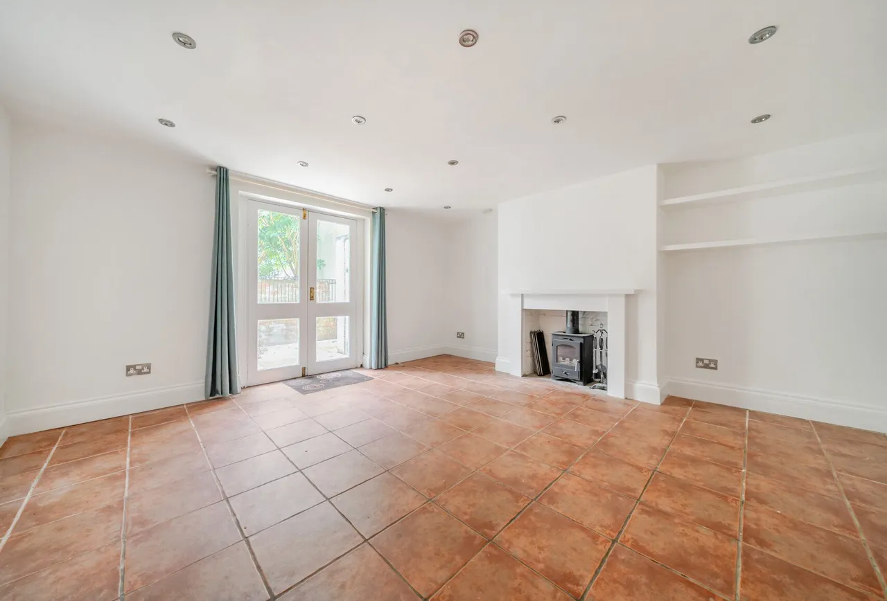 Bath Parade, Cheltenham, GL53 7HN, photo 6