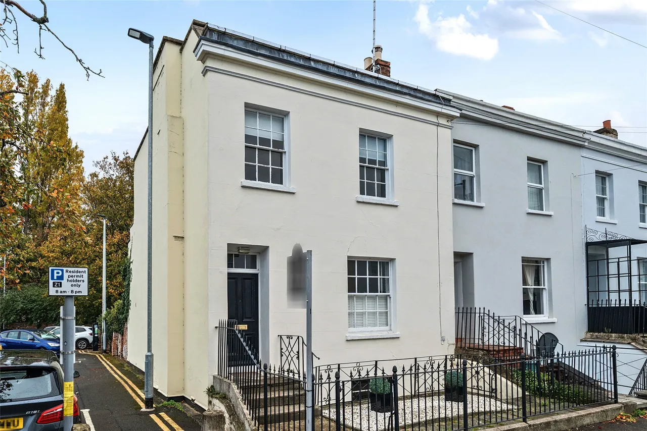4 bed house for sale — Bath Parade, Cheltenham, GL53 7HN