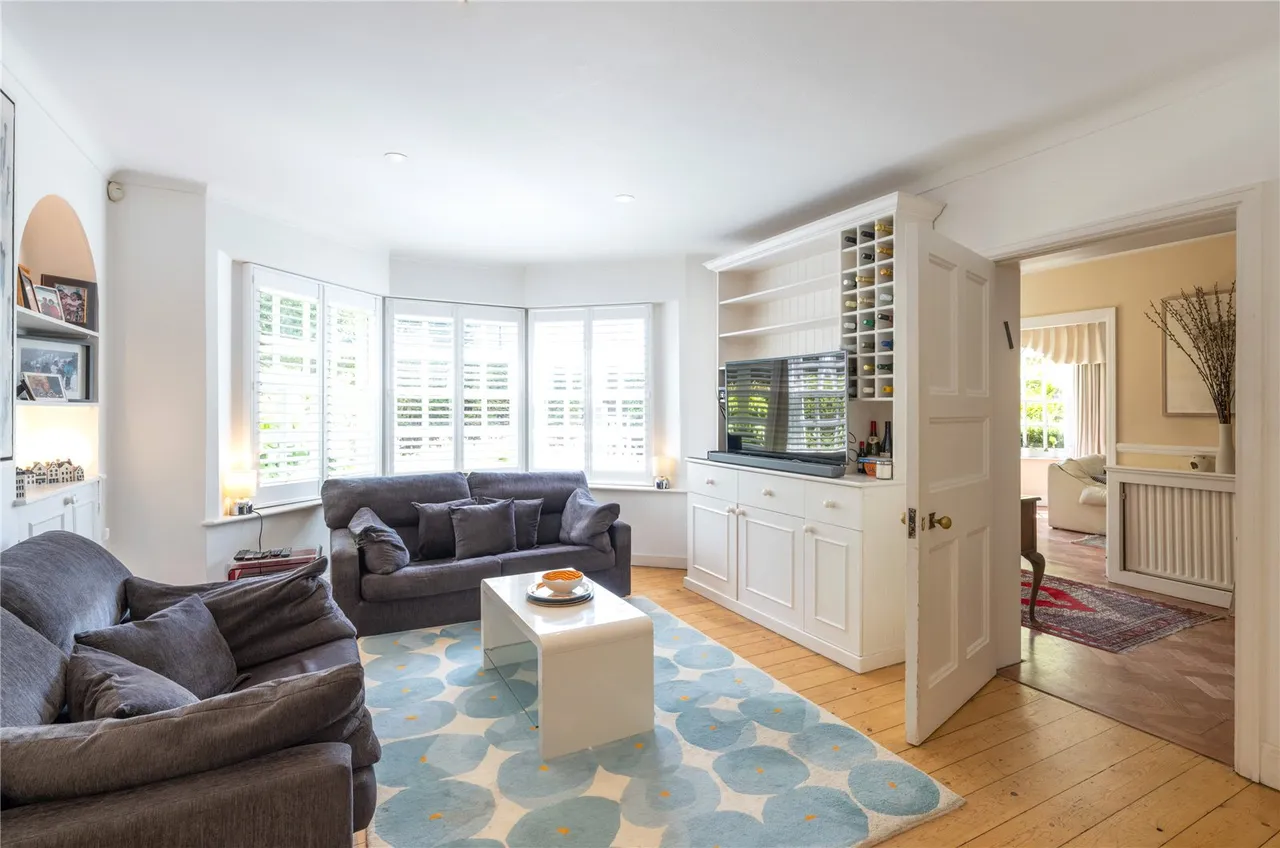 North Square, Hampstead Garden Suburb, NW11, photo 7