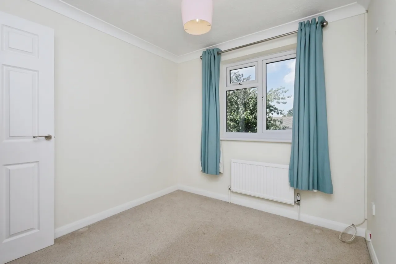 Langdale Close, Eastbourne, BN23, photo 15