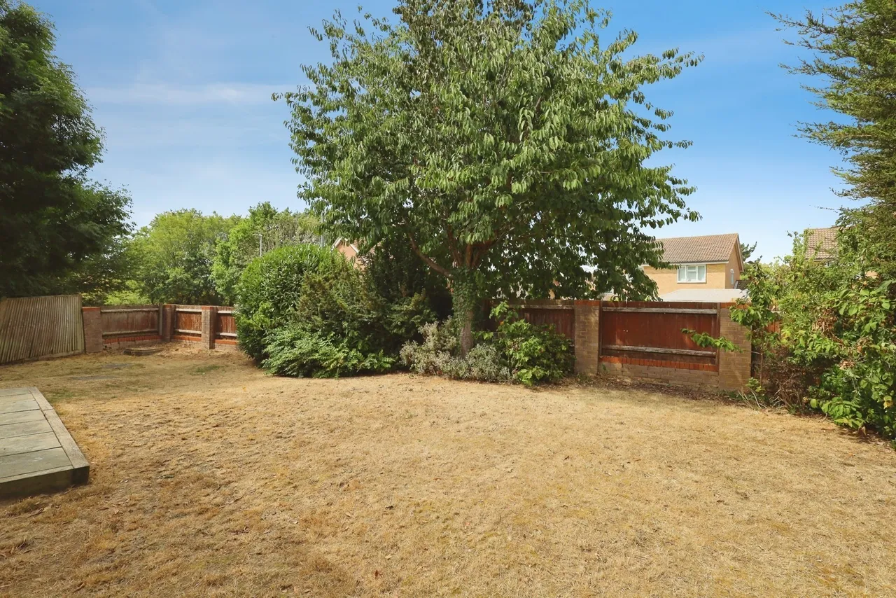 Langdale Close, Eastbourne, BN23, photo 2