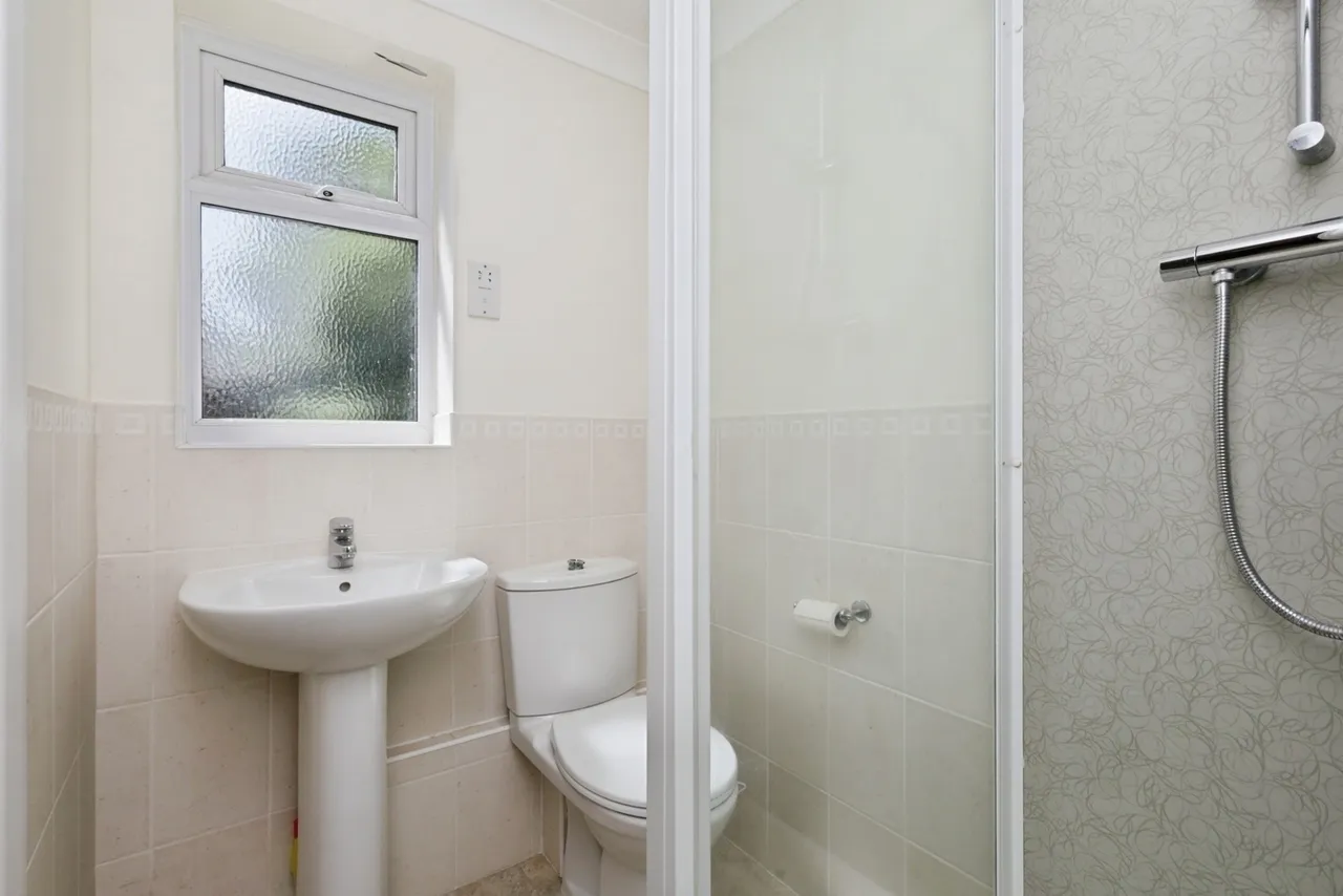 Langdale Close, Eastbourne, BN23, photo 14