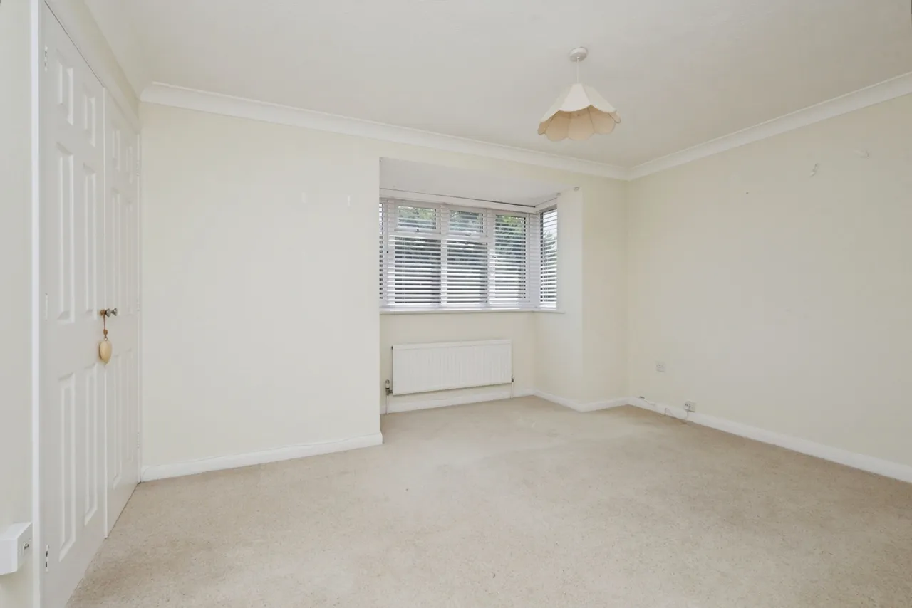 Langdale Close, Eastbourne, BN23, photo 13