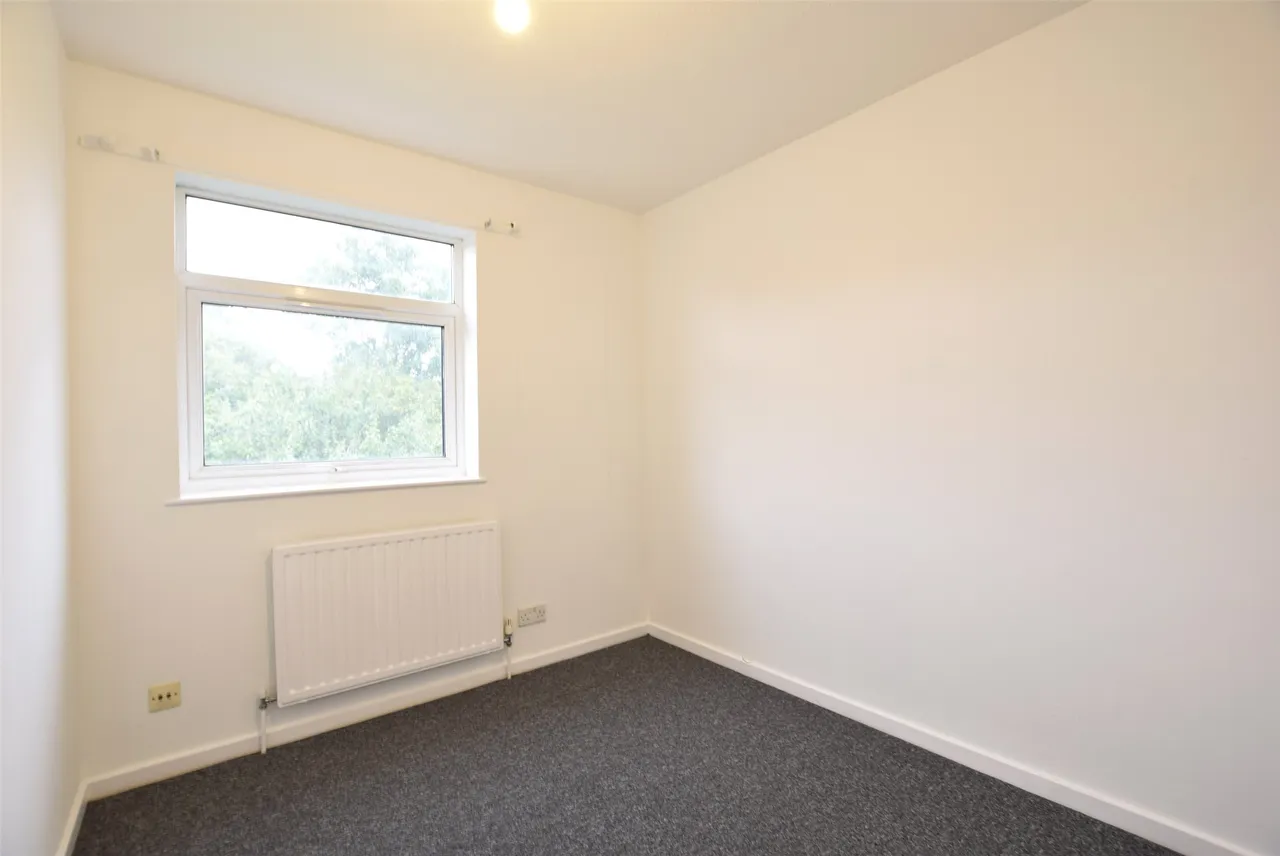 Novers Lane, Bristol, BS4 1QN, photo 5