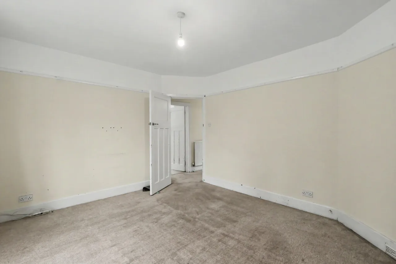 Church Road, Ashley Cross, BH14, photo 5