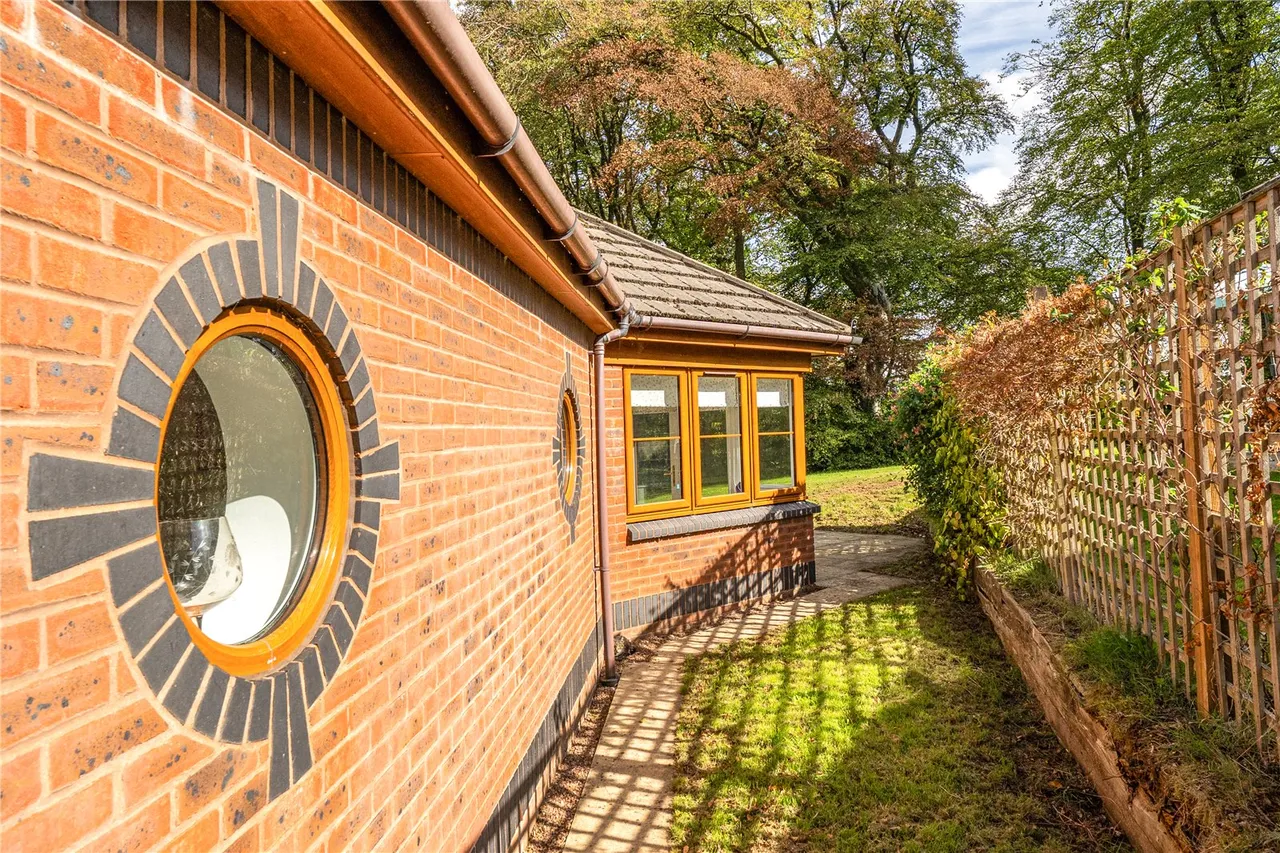 Sidmouth Road, Honiton, EX14, photo 12