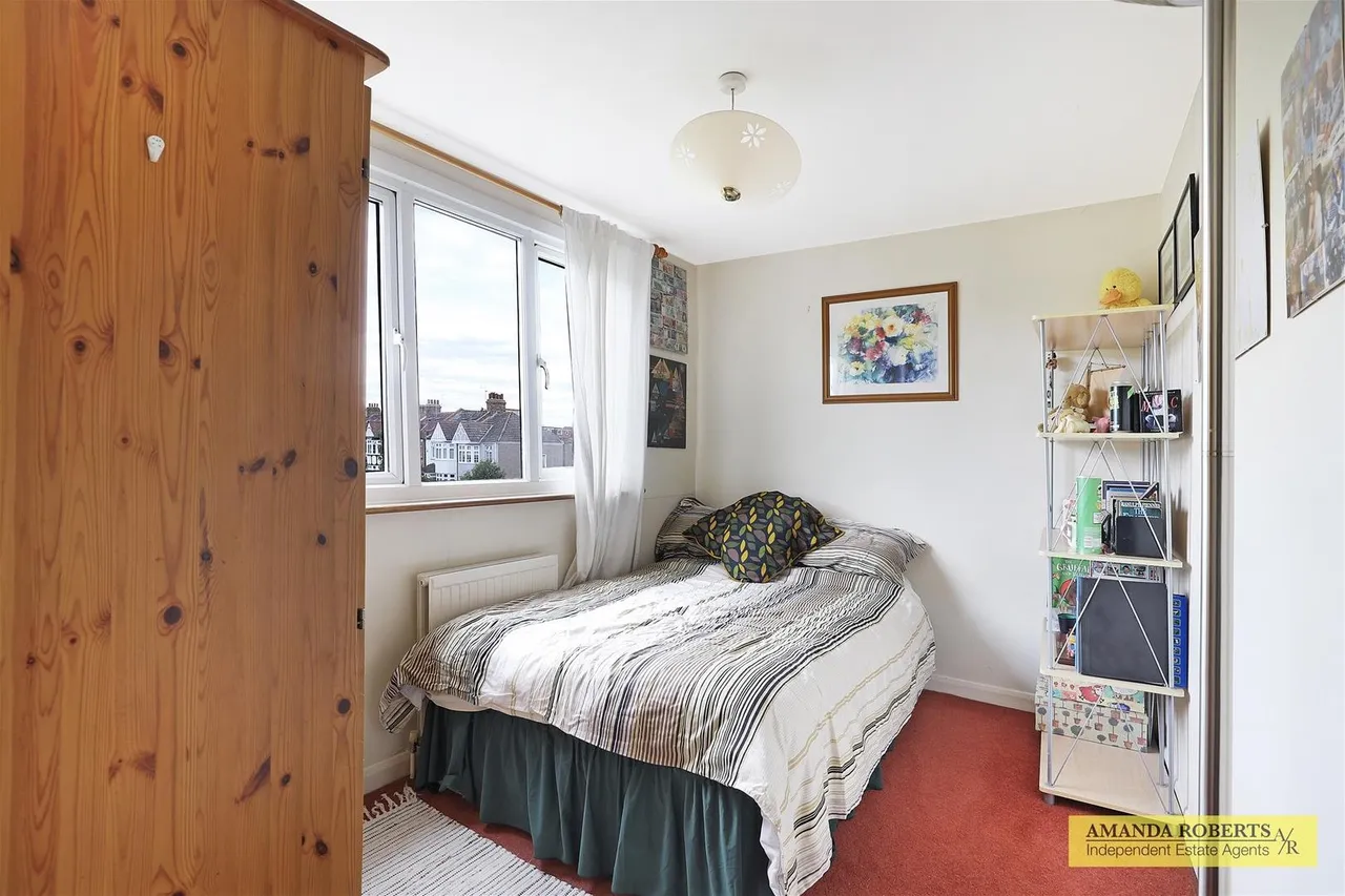 Endelbury Road, Chingford, photo 17