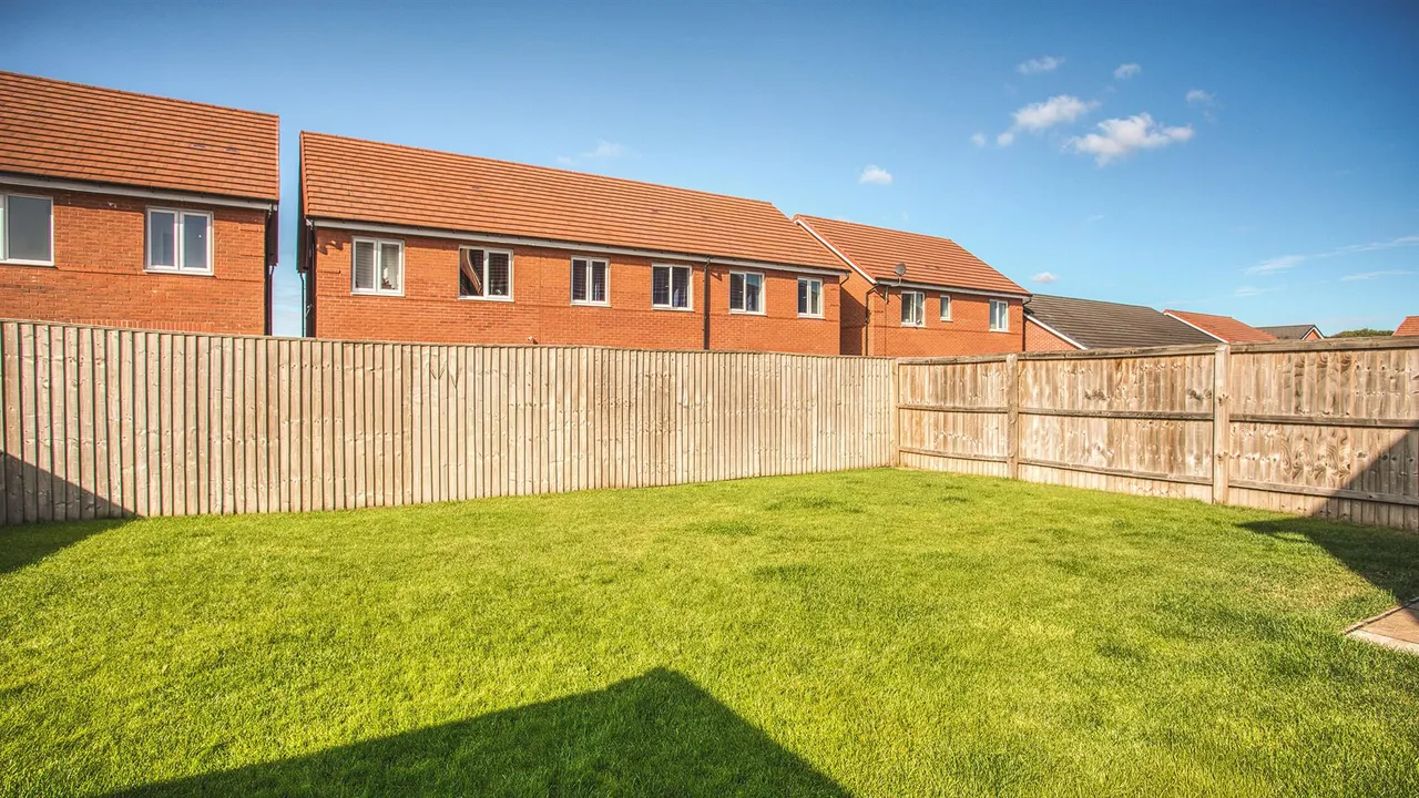 Ecclesbourne Lane, Mickleover, photo 17