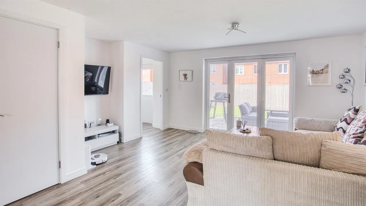 Ecclesbourne Lane, Mickleover, photo 3