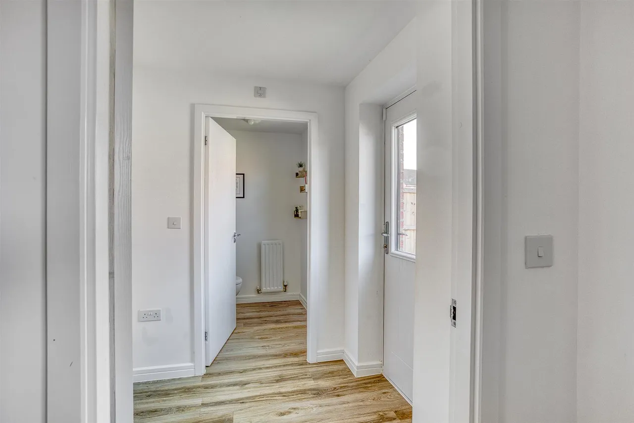 Ecclesbourne Lane, Mickleover, photo 7