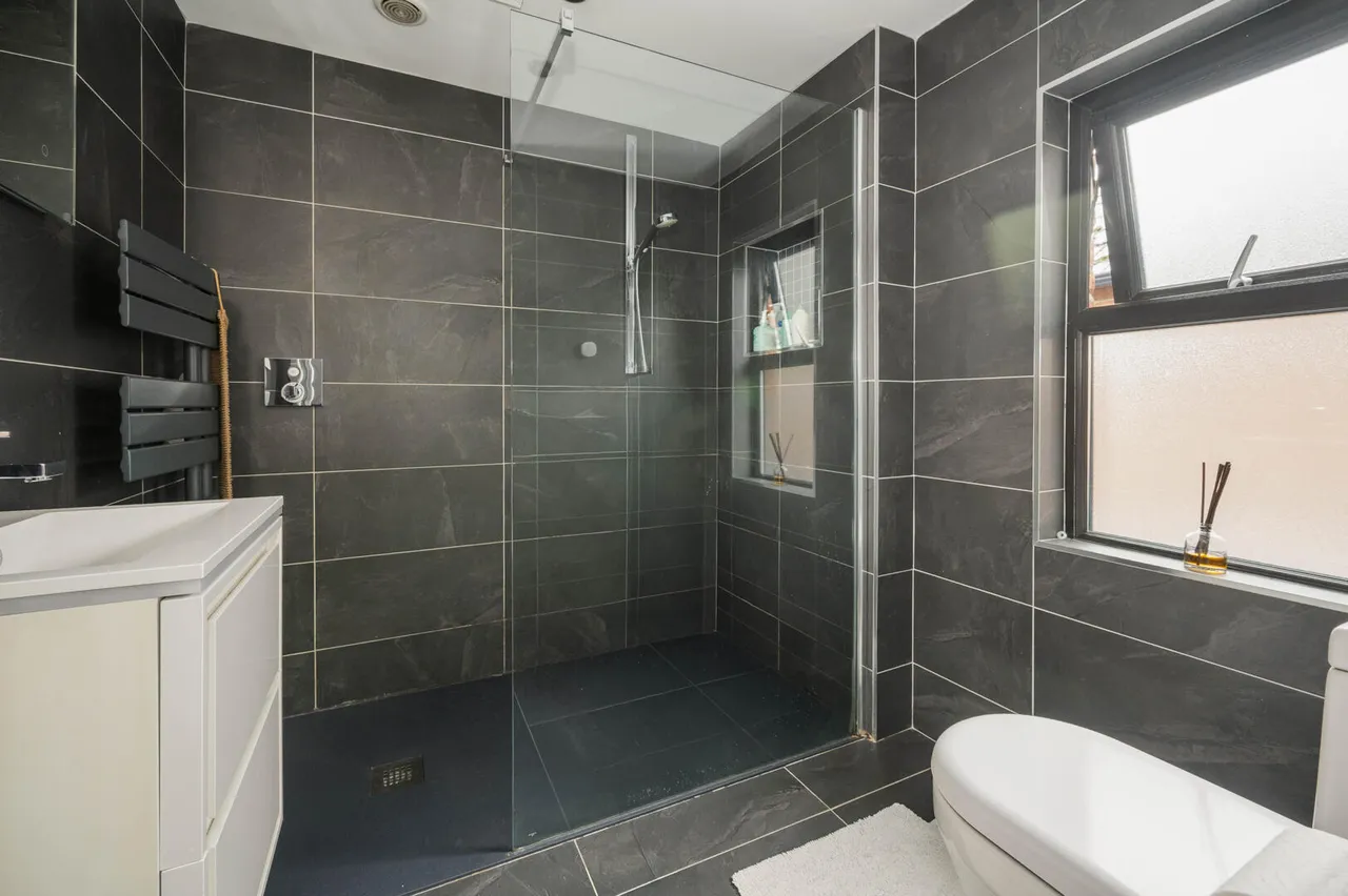 Oakland Avenue, ballyhackamore, BT4, photo 14