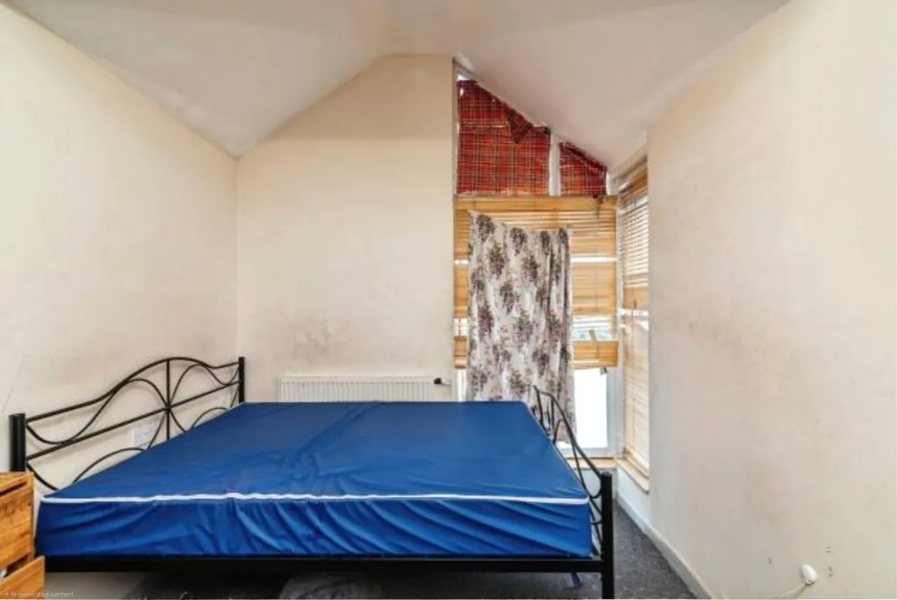 Bar Lane, Nottingham, NG6, photo 17