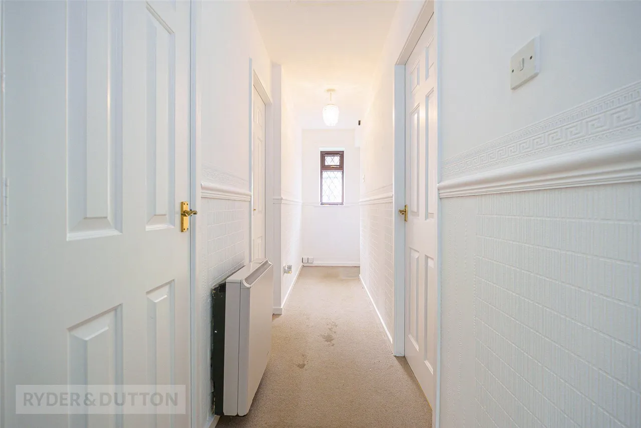 Avison Road, Cowlersley, HD4, photo 13