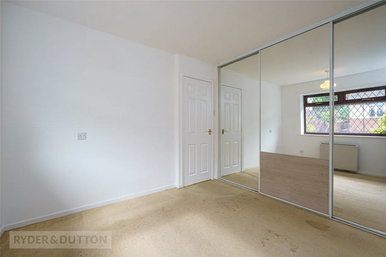 Avison Road, Cowlersley, HD4, photo 9