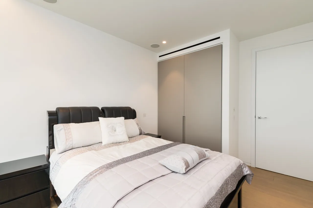 Apartment 06.03 The Nova Building, 87 Buckingham Palace Road, London, photo 9