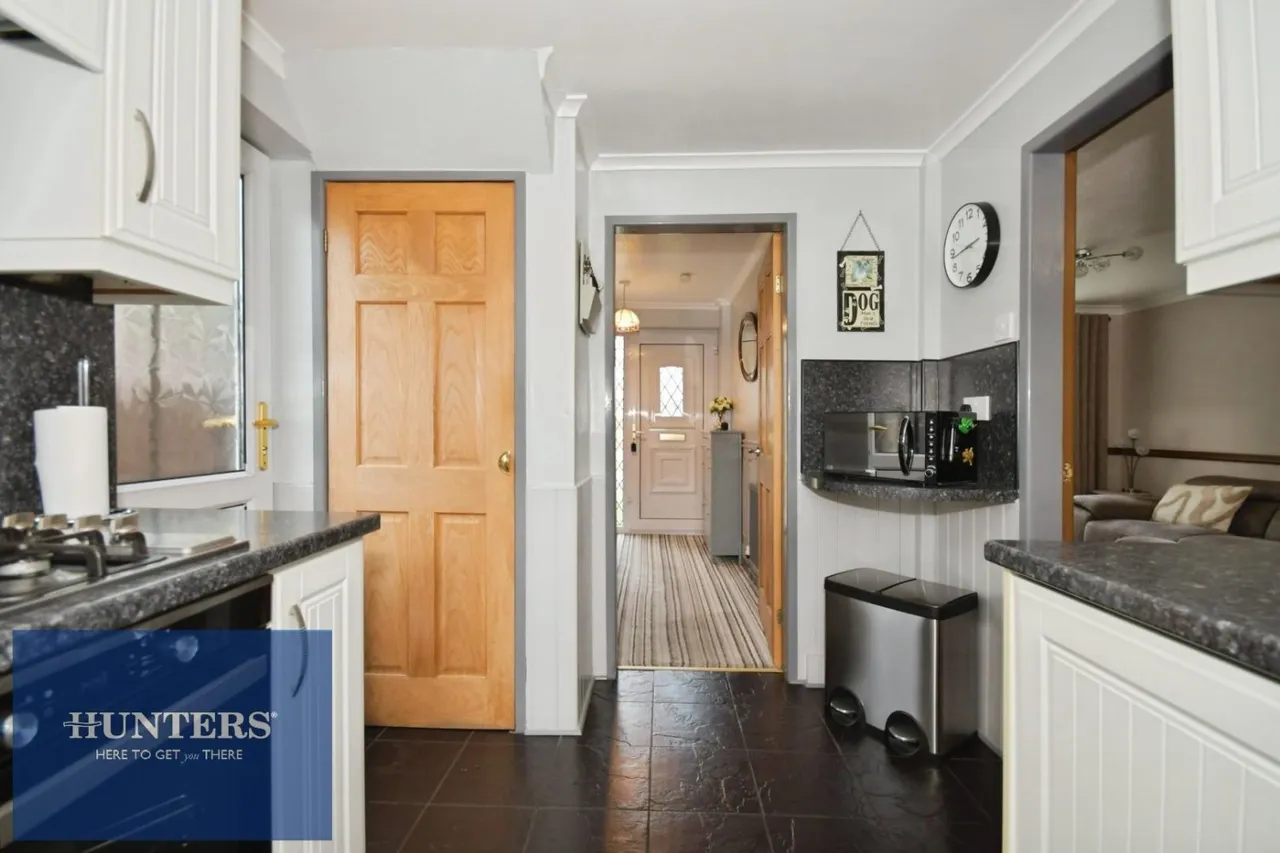 Newbridge Court, Old Whittington, S41, photo 4
