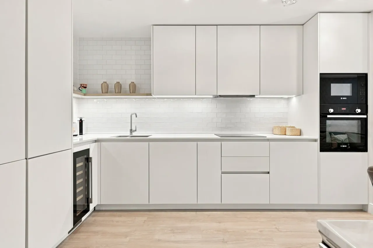 3 bed flat for sale — Affinity House, Beresford Avenue