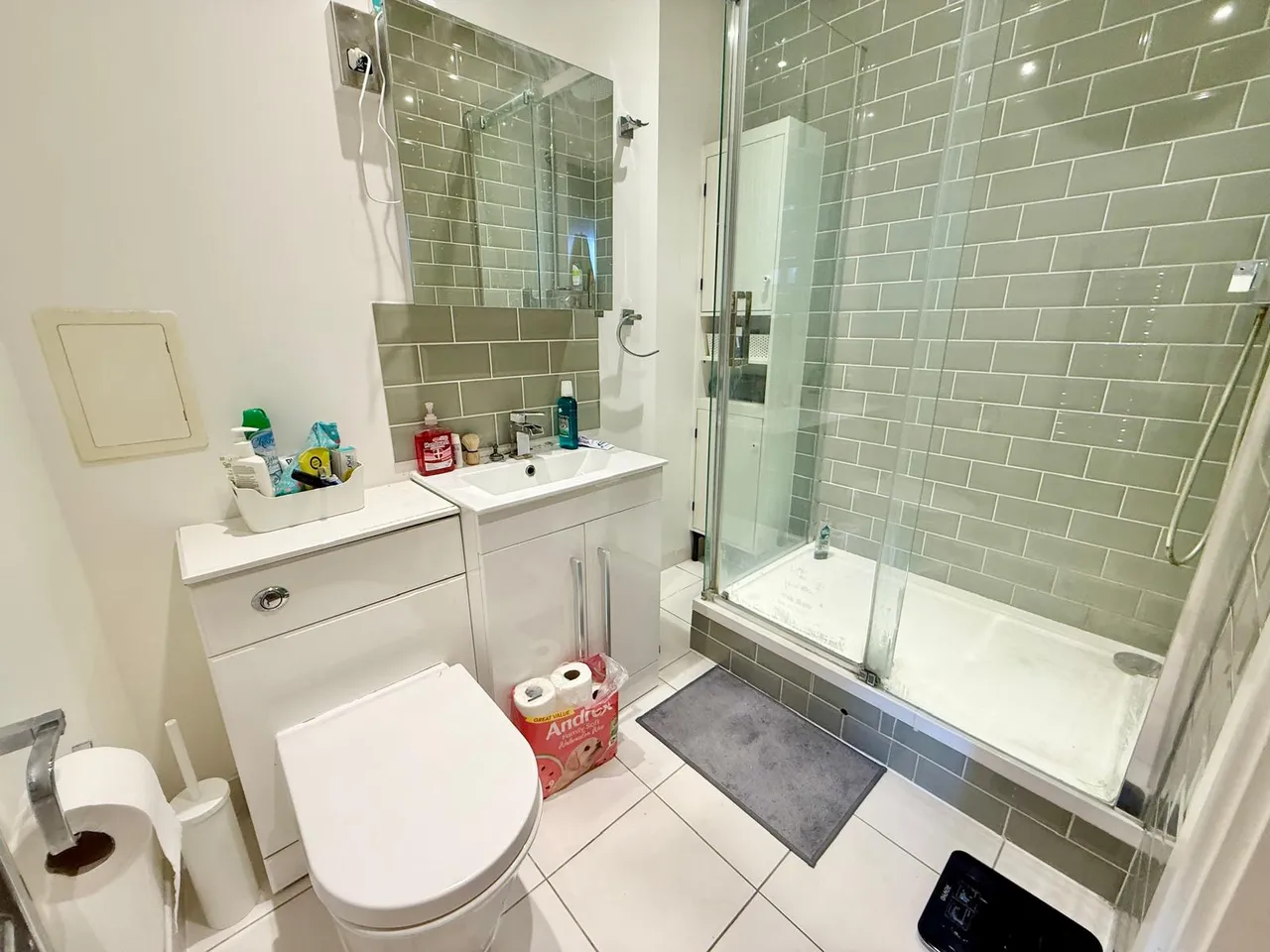 Spencer Way, E1, photo 10