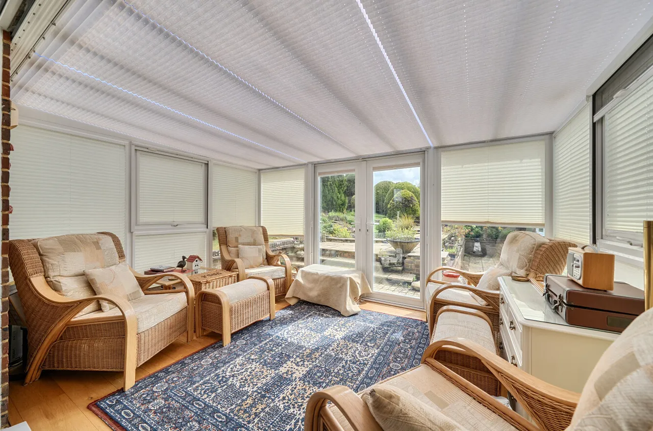 Hensting Lane, Fishers Pond, SO50, photo 15