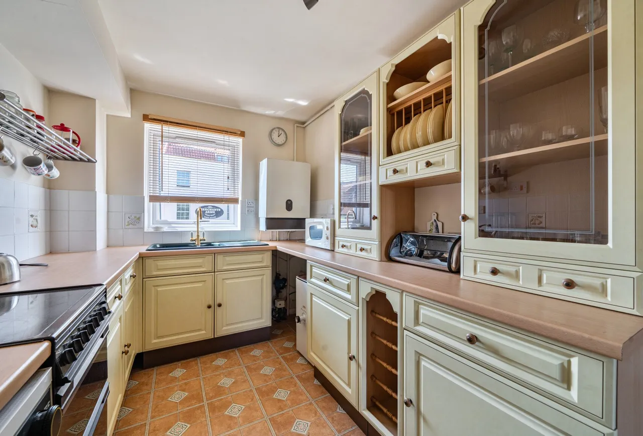 Rownham Mead, Bristol, BS8 4YF, photo 4