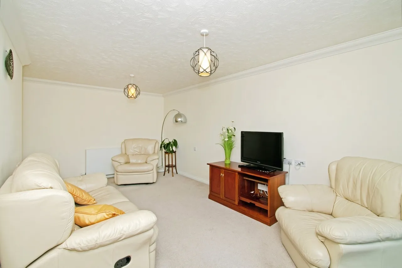 Tregolls Lodge, St. Clements Hill, TR1, photo 8