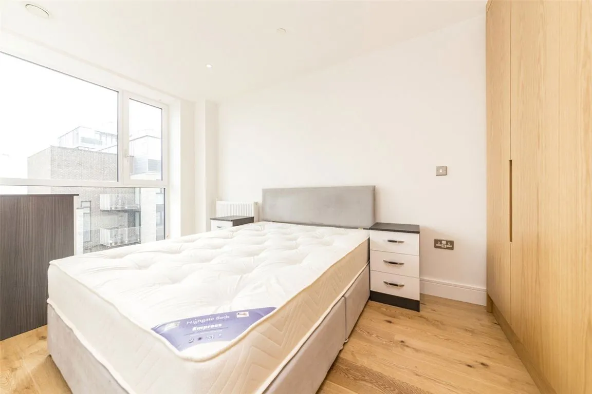 Emily Street, Canning Town, photo 6