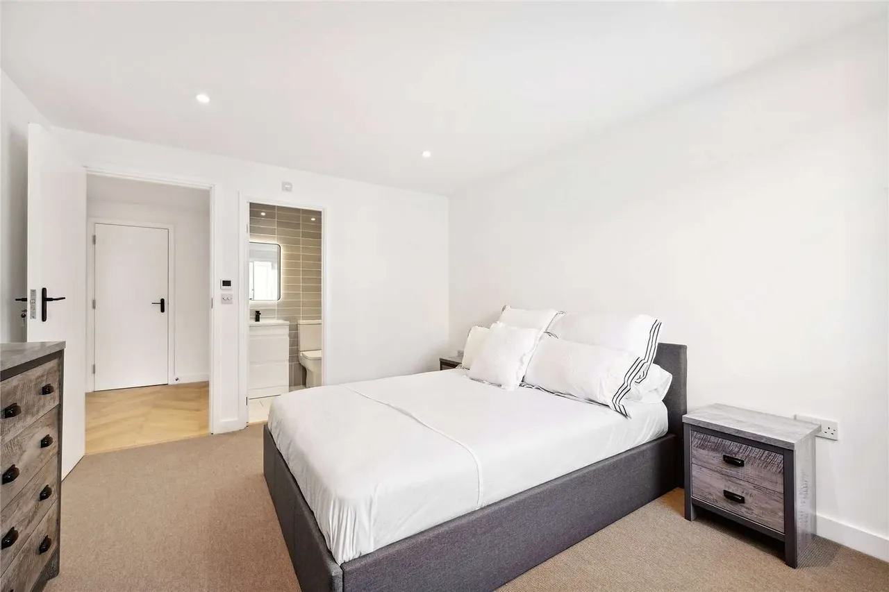 Pelham House, 65 Great Peter Street, Westminster, London, SW1P 2BP, photo 9