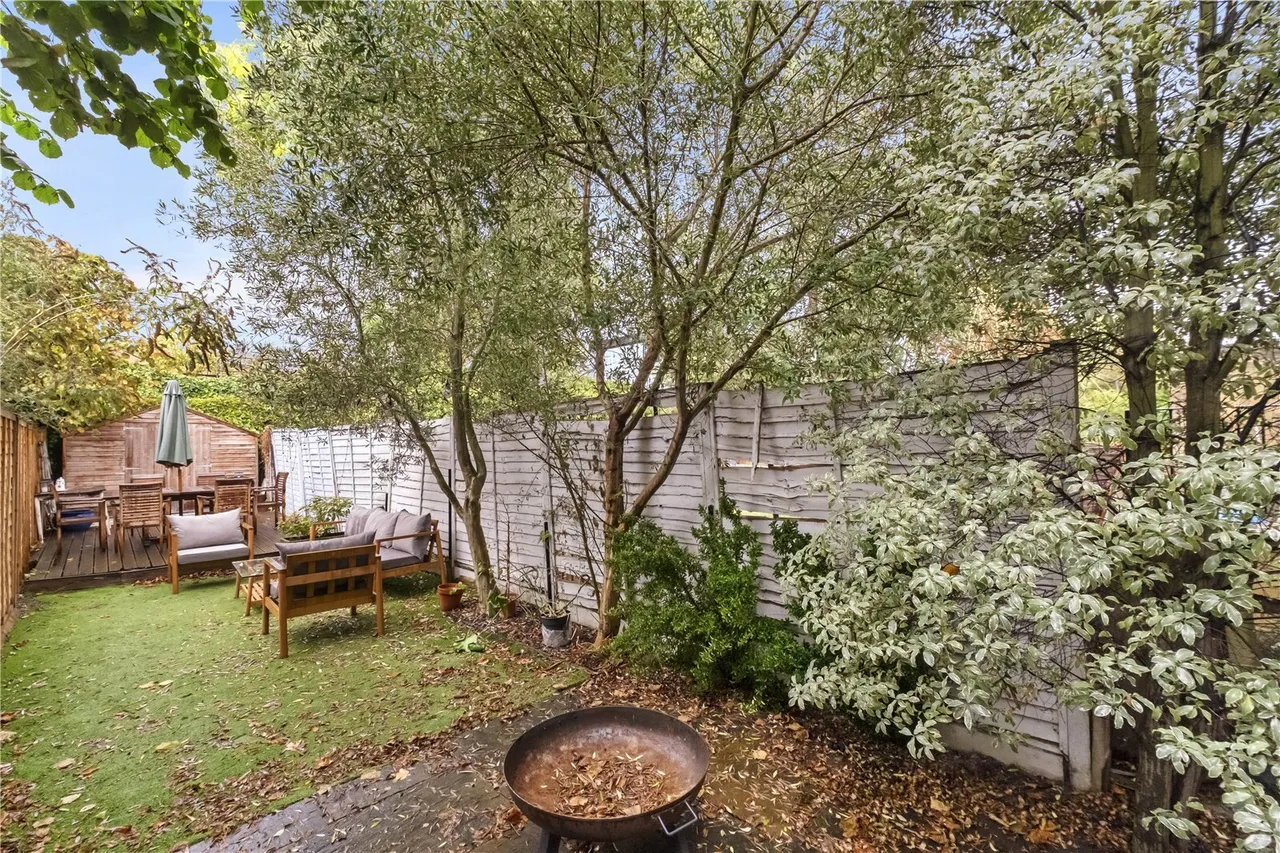 Byrne Road, London, SW12, photo 10