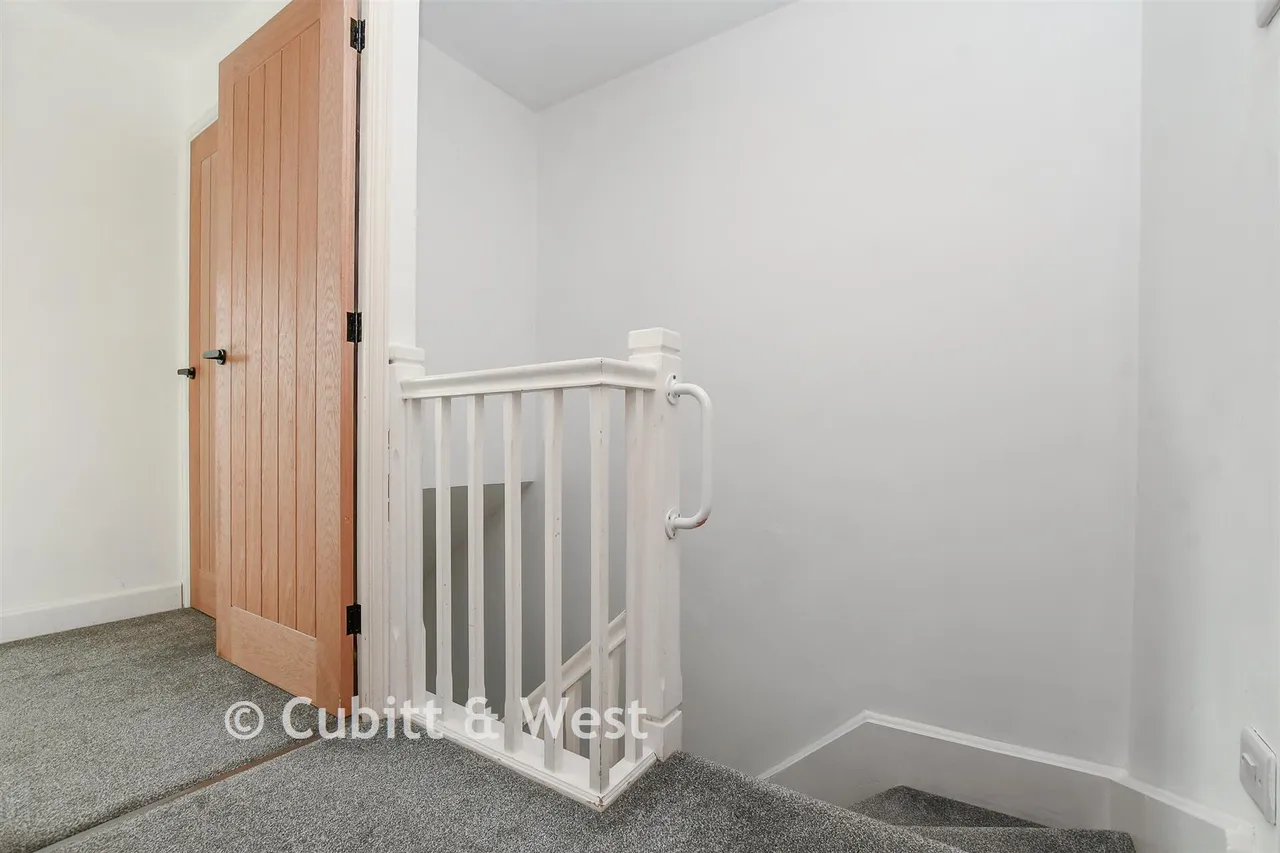 Wheeler Road, Maidenbower, RH10, photo 6