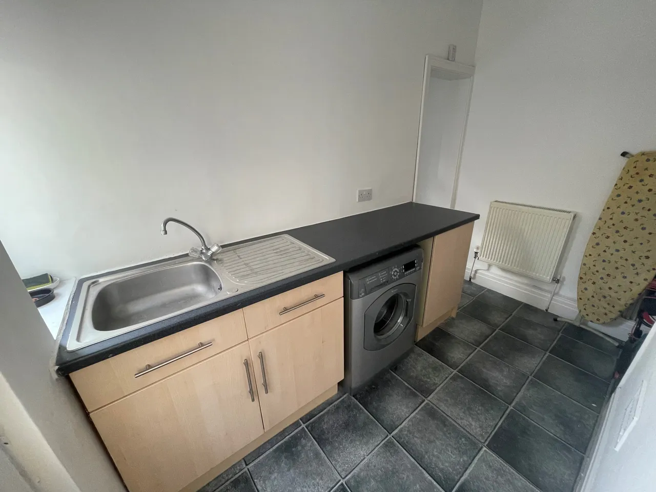 Malefant Street, Cathays, Cardiff, photo 4